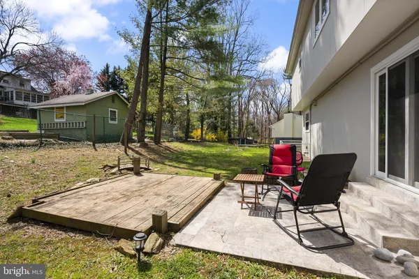 $1,200,000 | 17616 Garrett Drive, Gaithersburg, MD 20878