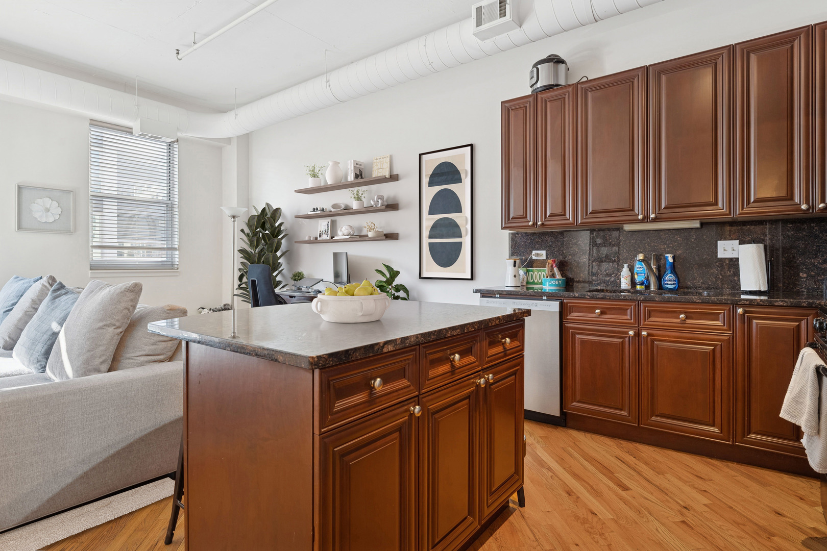 950 West Monroe Street, Unit 412 Chicago, IL 60607 - Photo 6 of 13