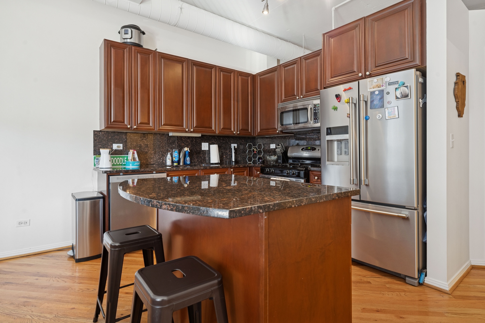 950 West Monroe Street, Unit 412 Chicago, IL 60607 - Photo 7 of 13