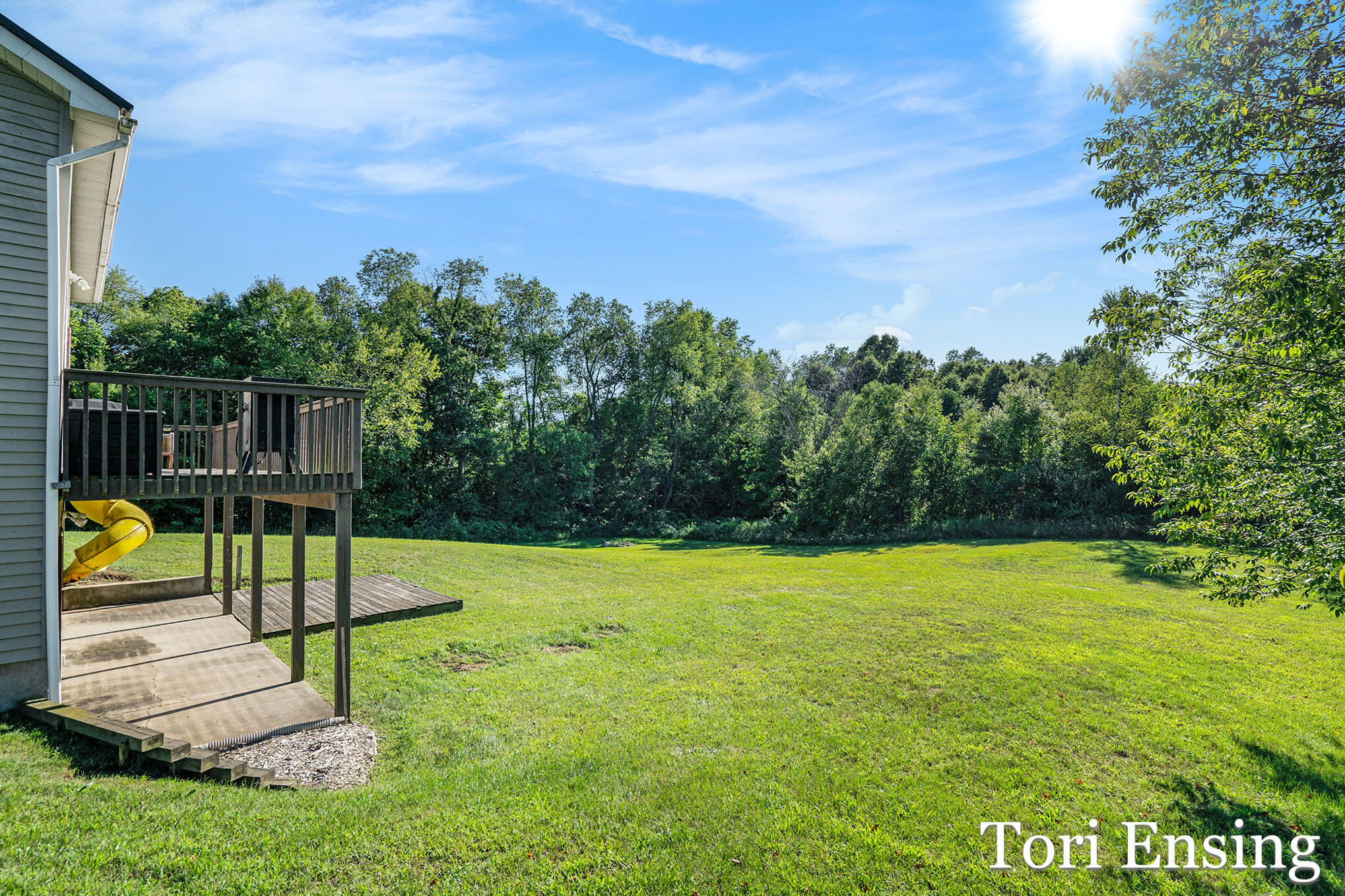 8093 Newcomb Road Lakeview, MI 48850 - Photo 5 of 29 DSC09832