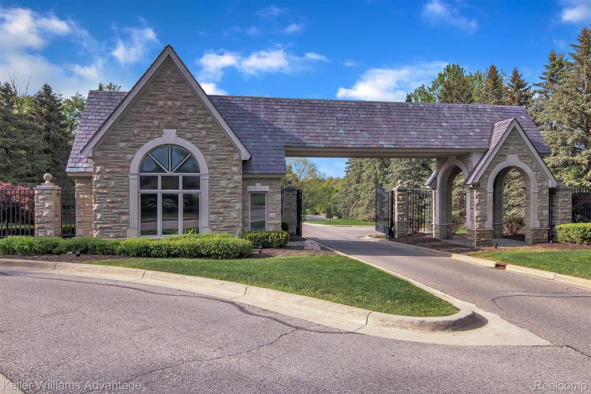 9042 Ridgefield Drive Brighton, MI 48114 - Photo 3 of 61 Gated Entry