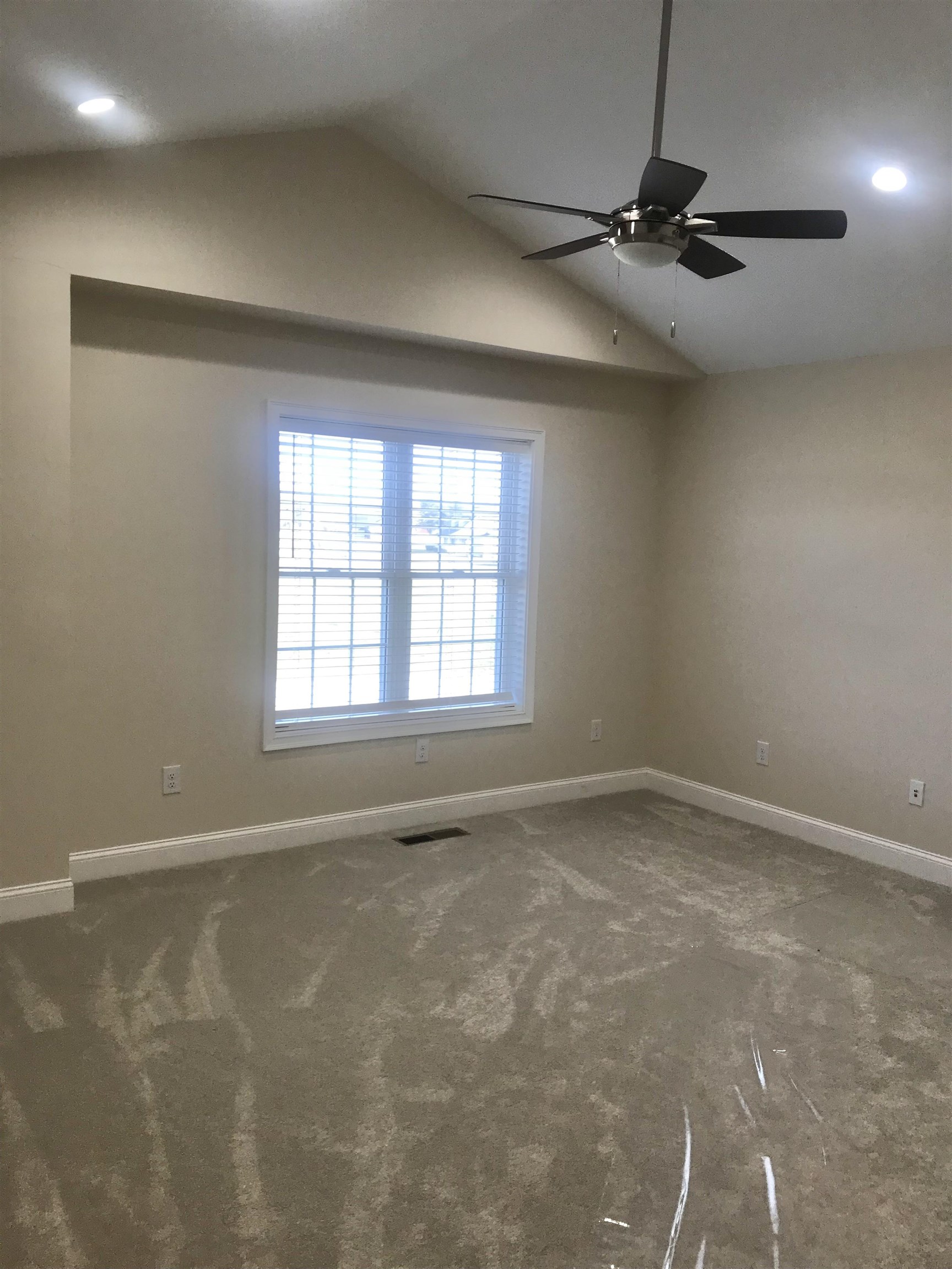 105 Bluegrass Way Grayson, KY 41143 - Photo 9 of 25