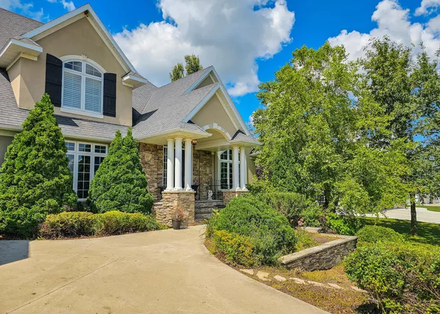 $895,000 | 3706 Pebble Hills Drive, Fergus Falls, MN 56537