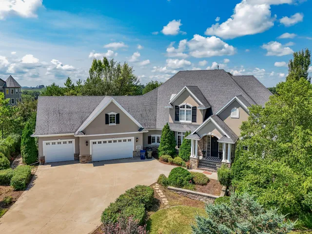 $895,000 | 3706 Pebble Hills Drive, Fergus Falls, MN 56537