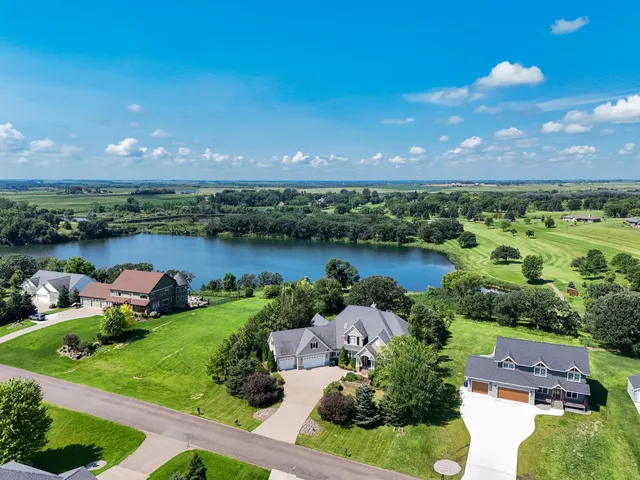 $895,000 | 3706 Pebble Hills Drive, Fergus Falls, MN 56537