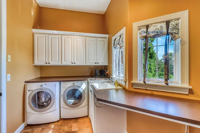 $895,000 | 3706 Pebble Hills Drive, Fergus Falls, MN 56537