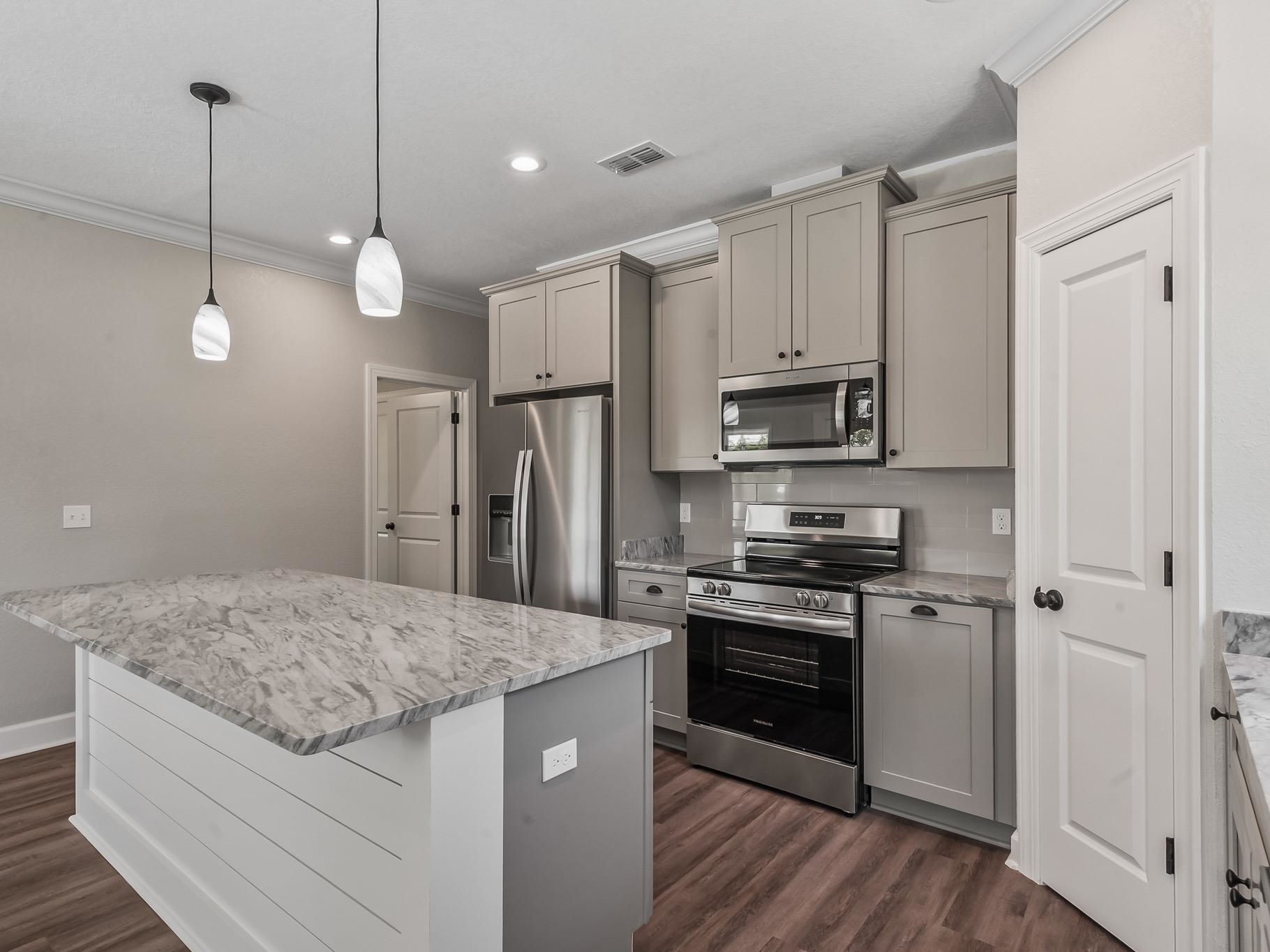 155 Georgia Street Carrabelle, FL 32322 - Photo 11 of 15