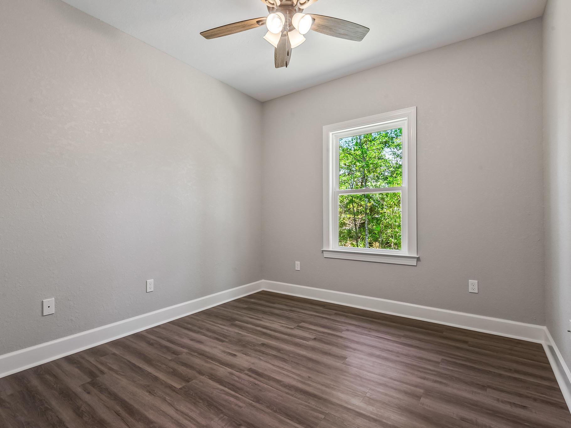 155 Georgia Street Carrabelle, FL 32322 - Photo 3 of 15