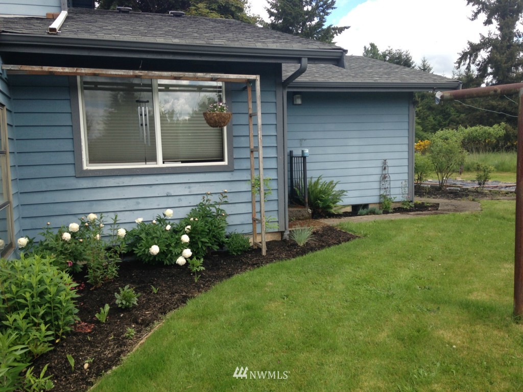 4401 Fir Tree Road Southeast Olympia, WA 98501 - Photo 2 of 25 Gallery Image 2