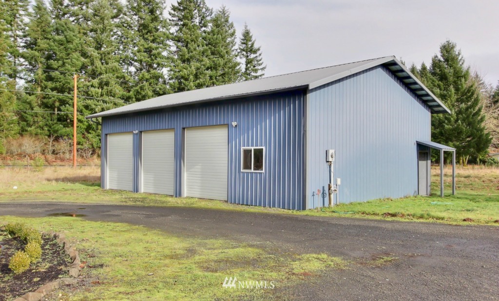 4401 Fir Tree Road Southeast Olympia, WA 98501 - Photo 11 of 25 Gallery Image 11
