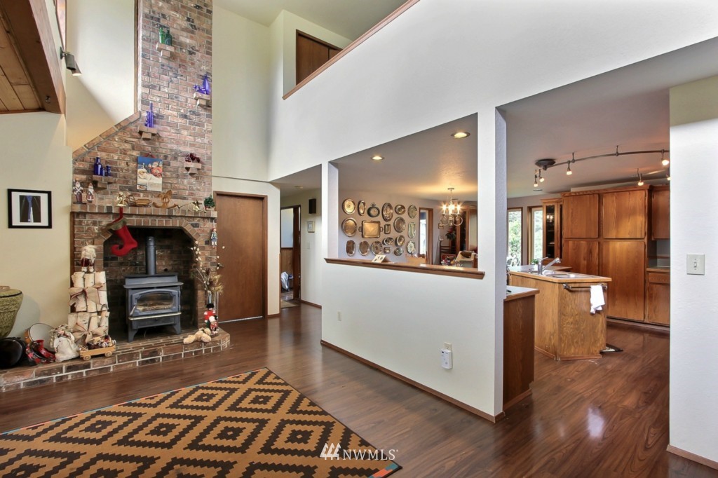 4401 Fir Tree Road Southeast Olympia, WA 98501 - Photo 21 of 25 Gallery Image 21