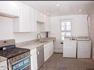 459 Hamilton Street Albany, NY 12203 - Photo 3 of 7 5703076414cca031c4714e6c2de829c5-cc_ft_3