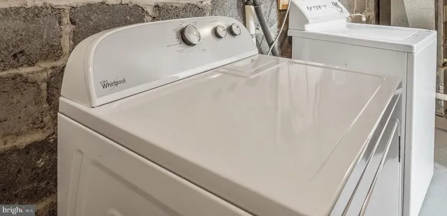 a close view of washer and dryer
