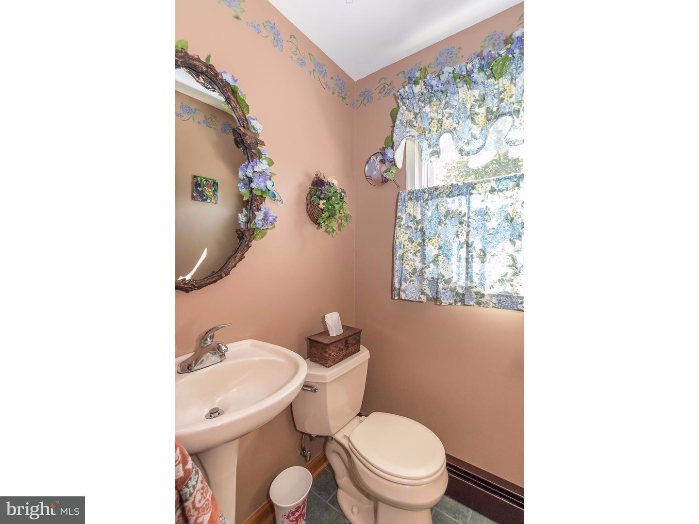 105 Municipal Road Pipersville, PA 18947 - Photo 13 of 25 Bathroom