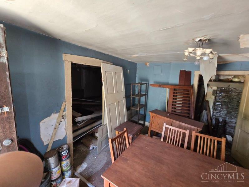 2588 Riverside Drive Cincinnati, OH 45202 - Photo 7 of 18