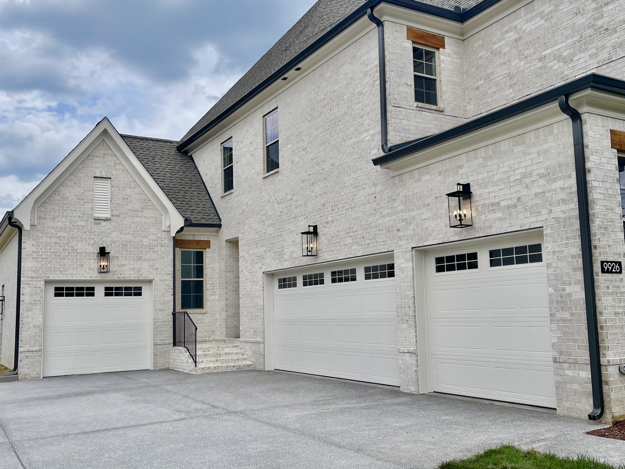 9926 Maupin Road Brentwood, TN 37027 - Photo 2 of 88
