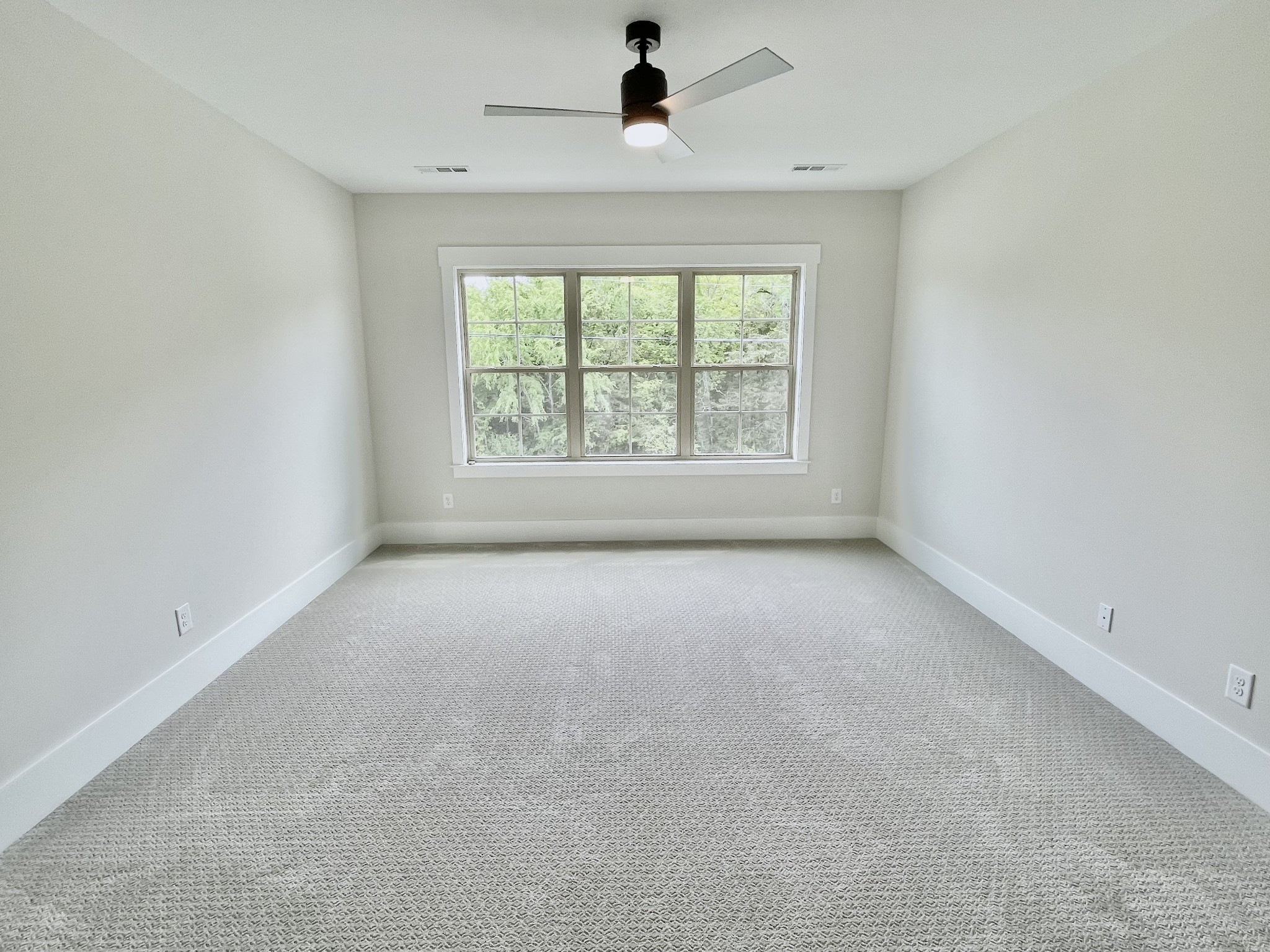 9926 Maupin Road Brentwood, TN 37027 - Photo 73 of 88 an empty room with a window
