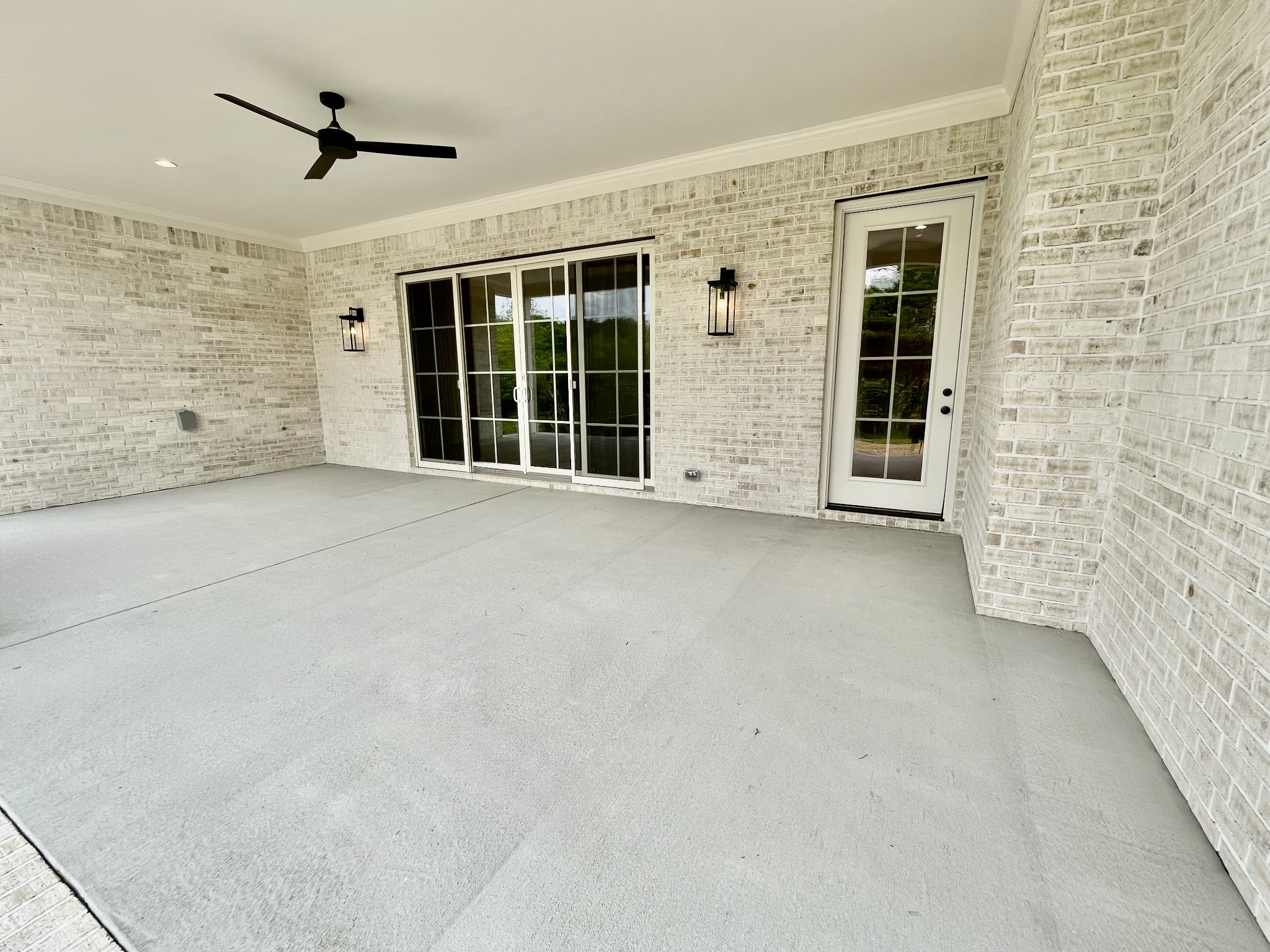 9926 Maupin Road Brentwood, TN 37027 - Photo 83 of 88 a view of an empty room with a window