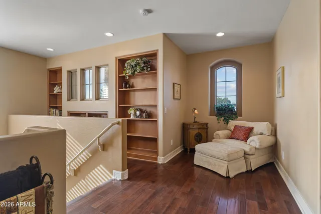 $895,000 | 1341 East Macaw Court, Gilbert, AZ 85297