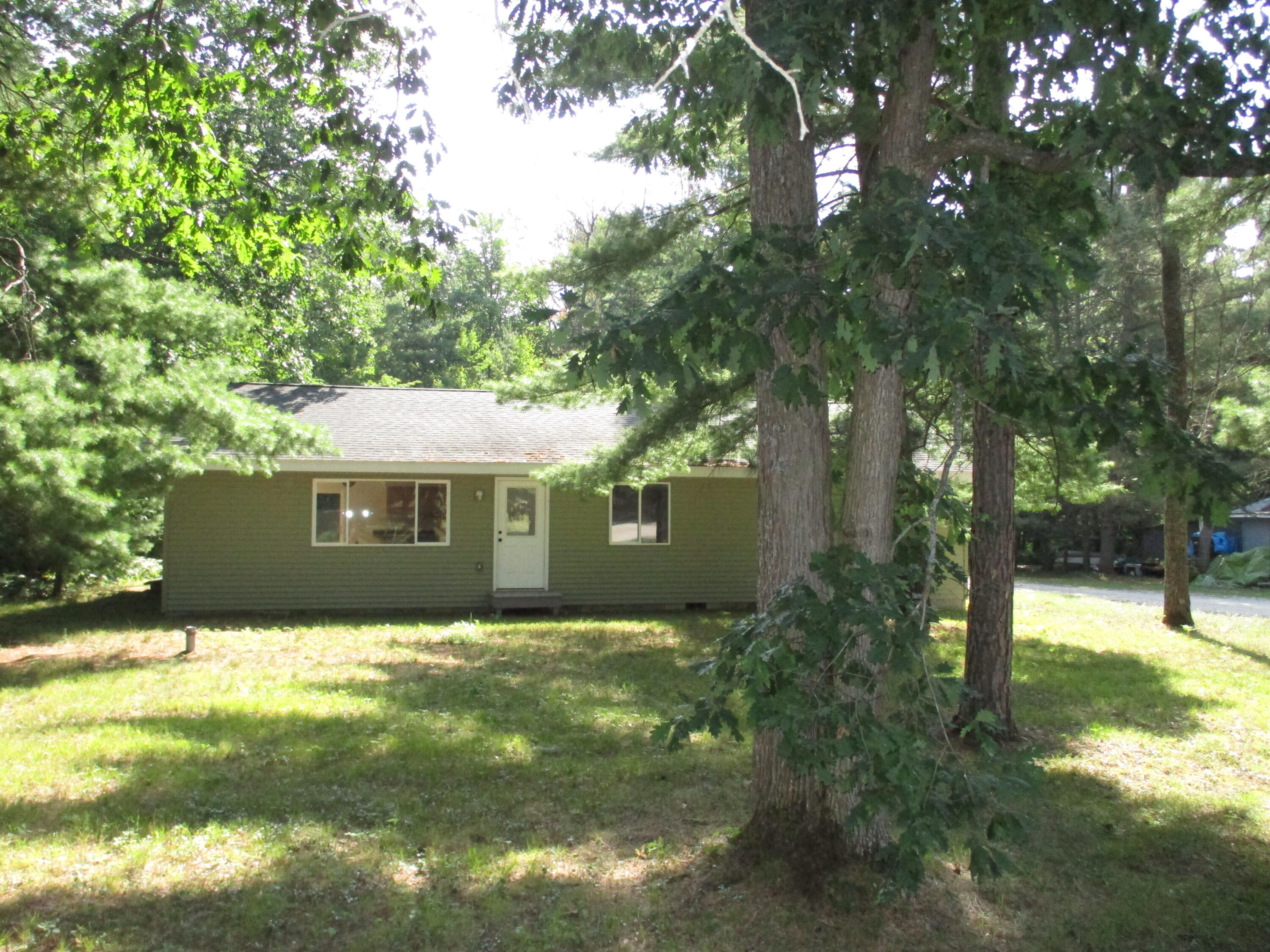 5760 North Red Oak Road Lewiston, MI 49756 - Photo 1 of 25 Gallery Image 1