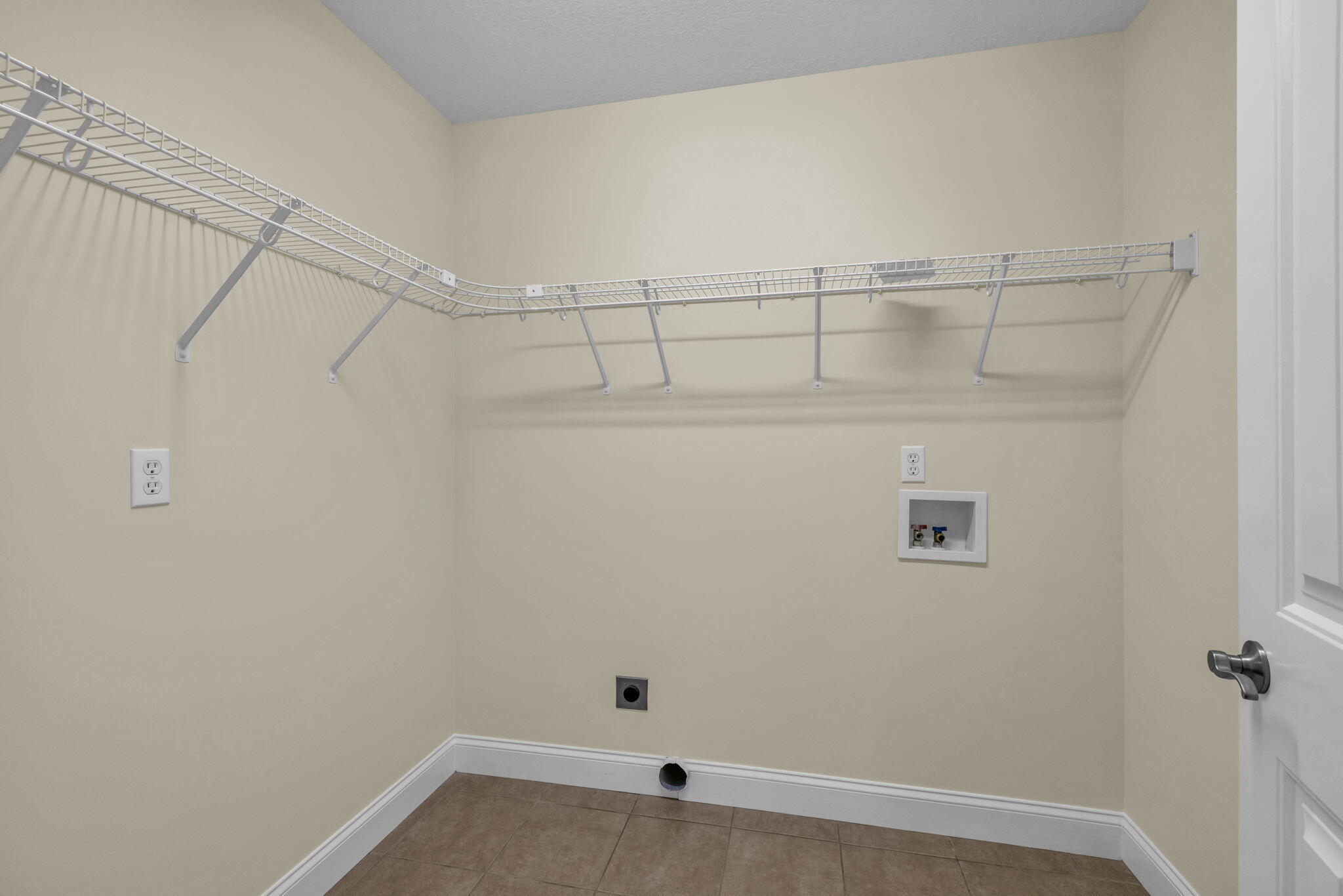 305 Gordon Street Chickamauga, GA 30707 - Photo 17 of 31 19-web-or-mls-305-gordon-st