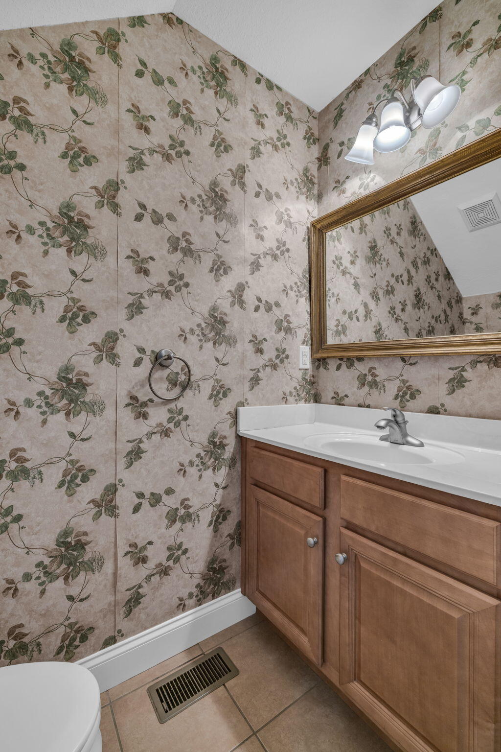 305 Gordon Street Chickamauga, GA 30707 - Photo 18 of 31 21-web-or-mls-305-gordon-st