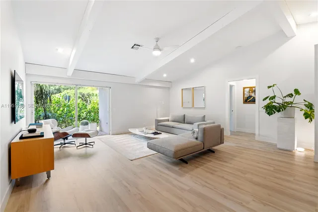 $3,950 | 2090 Borealis Way, Weston, FL 33327