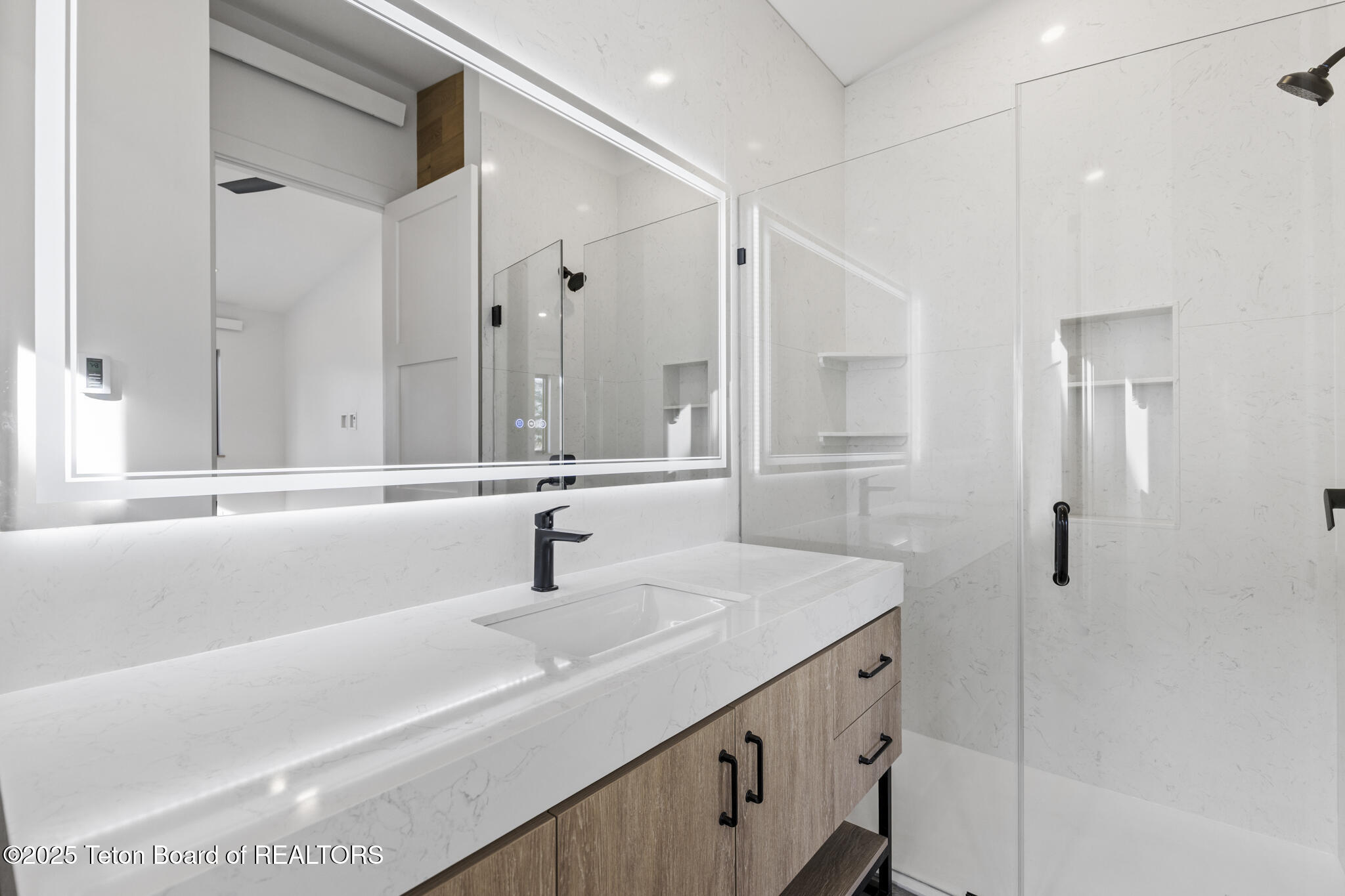 159 Alpine Trail Victor, ID 83455 - Photo 12 of 36 6V2A9690