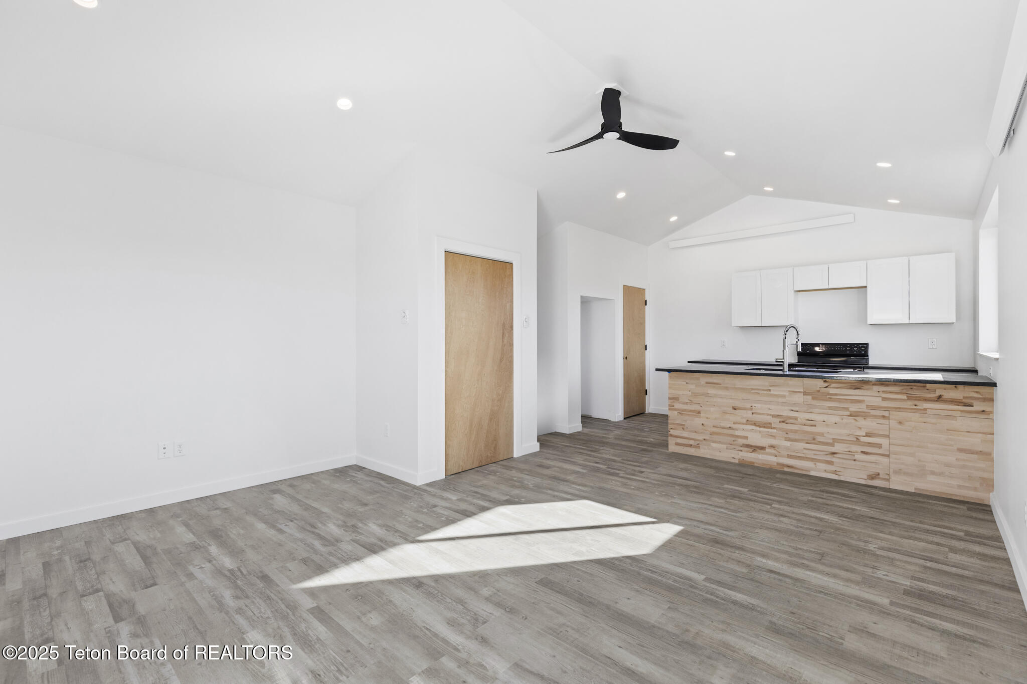 159 Alpine Trail Victor, ID 83455 - Photo 27 of 36 6V2A9774