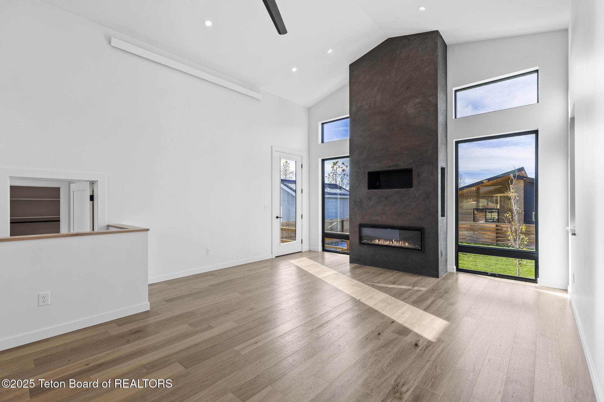 159 Alpine Trail Victor, ID 83455 - Photo 3 of 36 6V2A9574_1