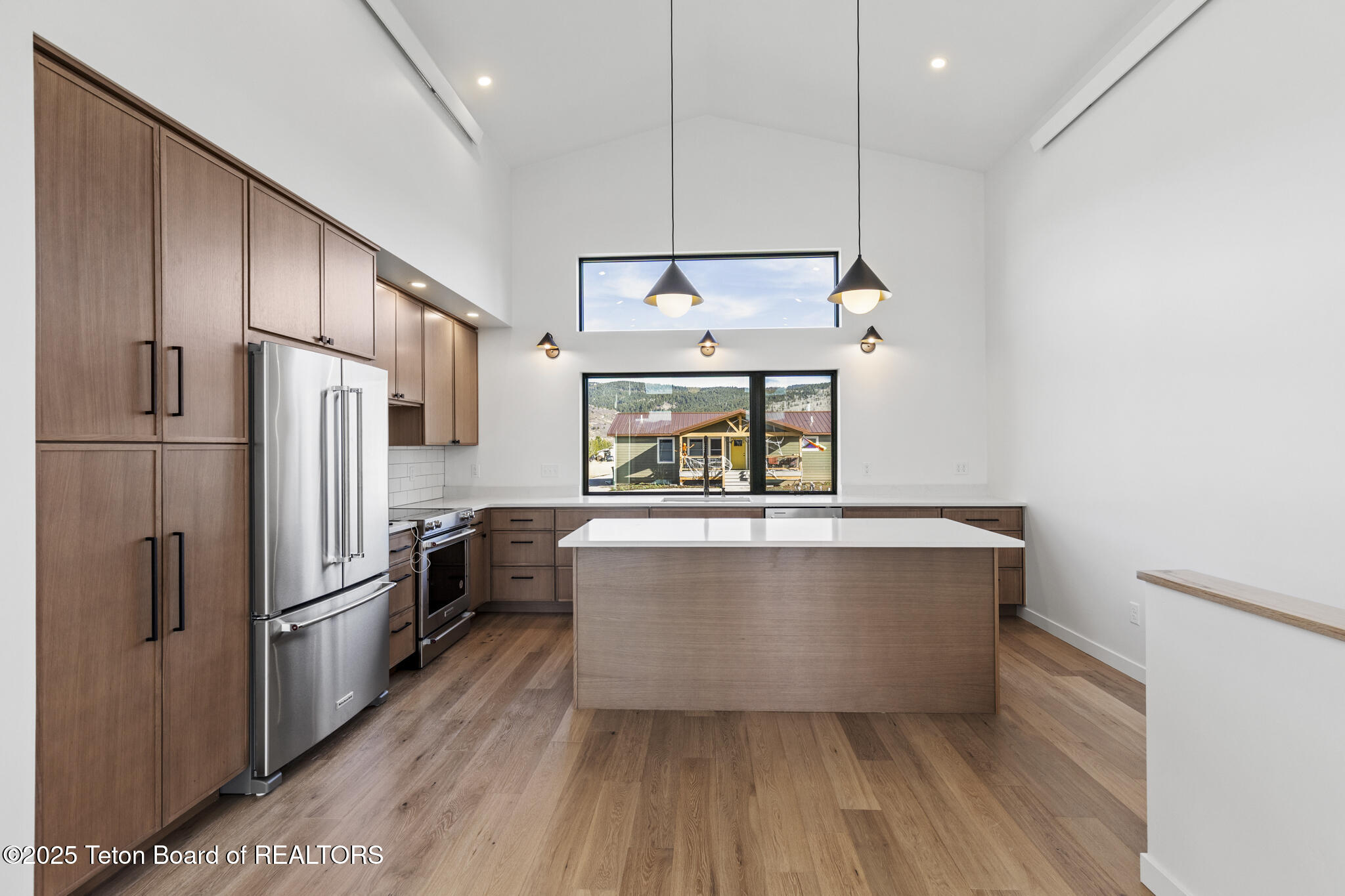 159 Alpine Trail Victor, ID 83455 - Photo 4 of 36 6V2A9594