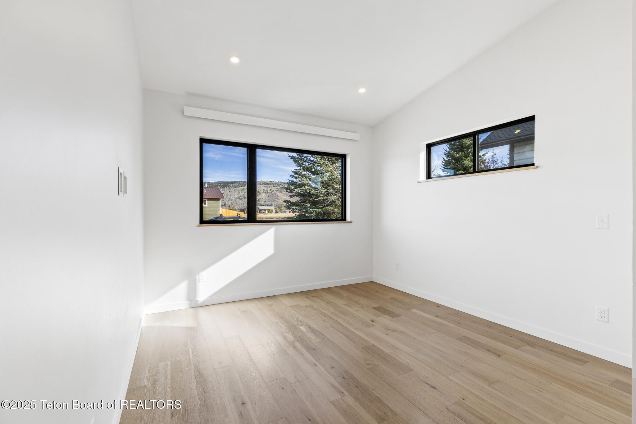 159 Alpine Trail Victor, ID 83455 - Photo 10 of 36 6V2A9662