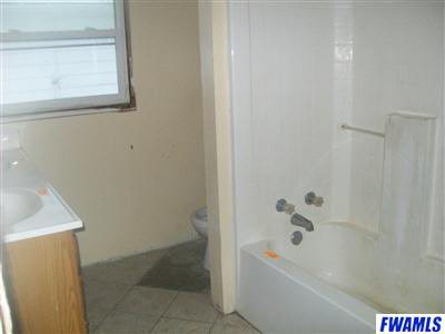 5606 Winchester Road Fort Wayne, IN 46819 - Photo 17 of 21