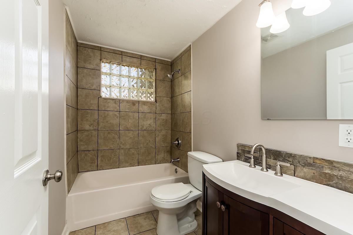 3532 Binbrook Road North Columbus, OH 43227 - Photo 1 of 35 Gallery Image 1