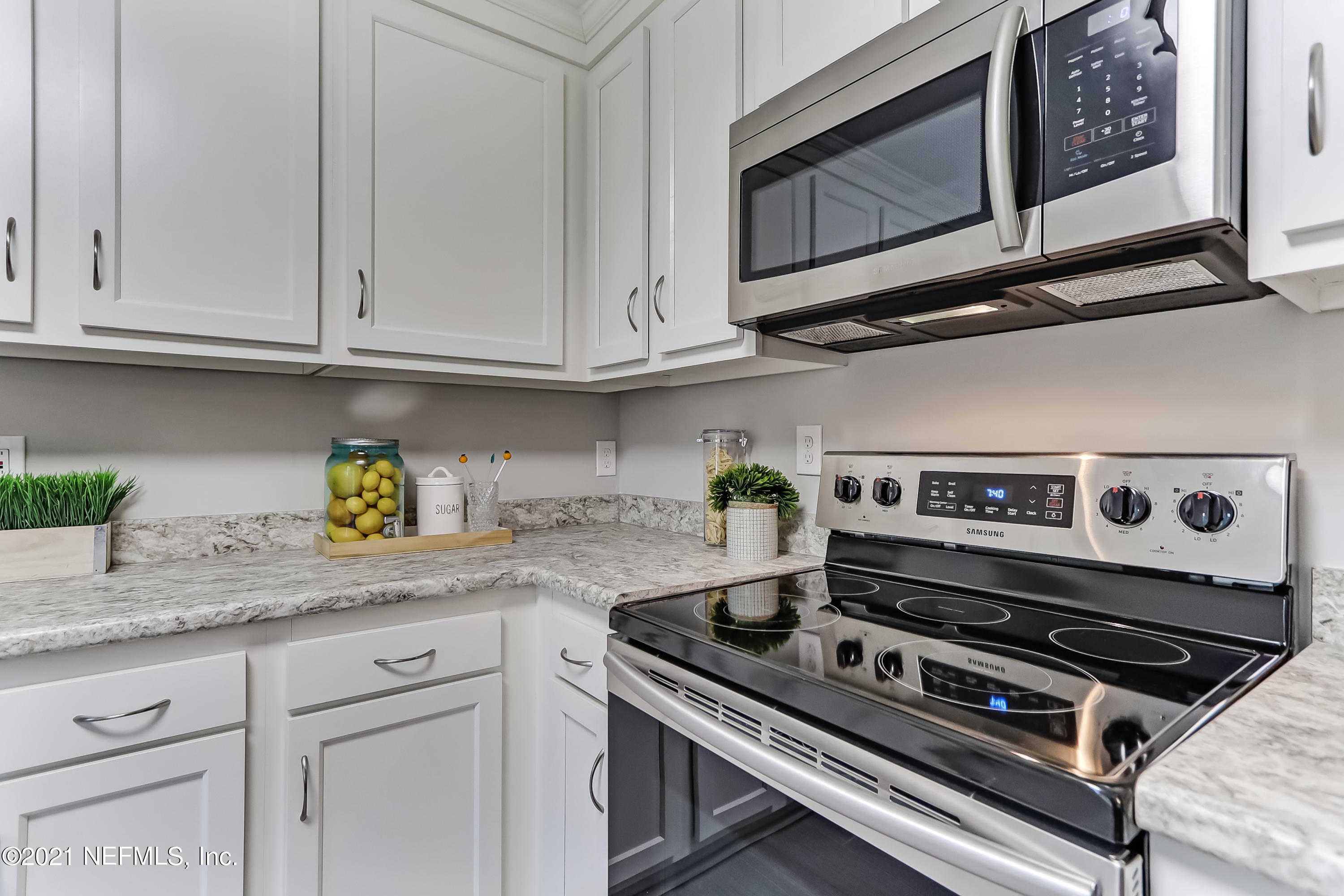 6543 Aires Road Jacksonville, FL 32244 - Photo 26 of 32 Rave Home Staging Jacksonville (20)