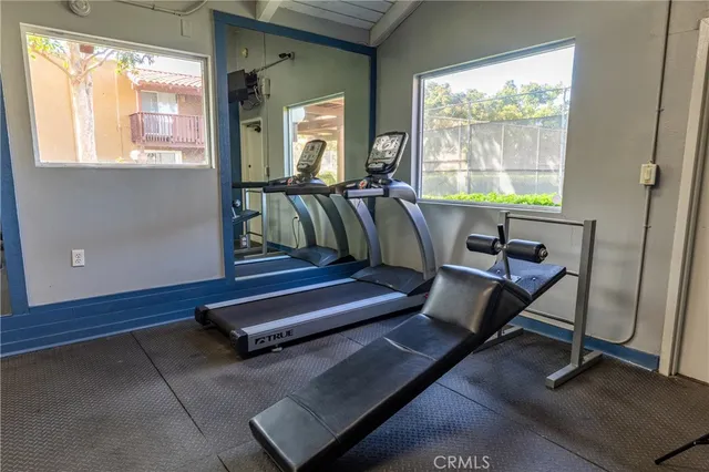 $374,995 | 1040 West MacArthur Boulevard, Unit 66, Santa Ana, CA 92707