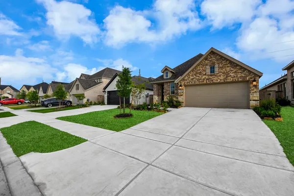 $2,400 | 27210 Butterfly Mint Lane, Hockley, TX 77447