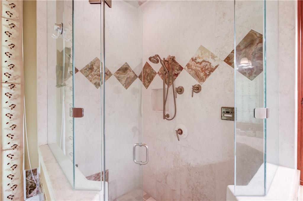 5004 Gunnison Trace Suwanee, GA 30024 - Photo 49 of 108