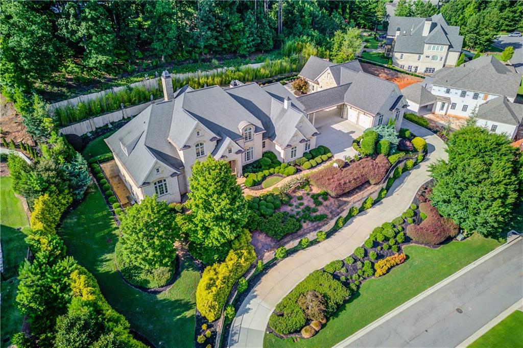 5004 Gunnison Trace Suwanee, GA 30024 - Photo 6 of 108