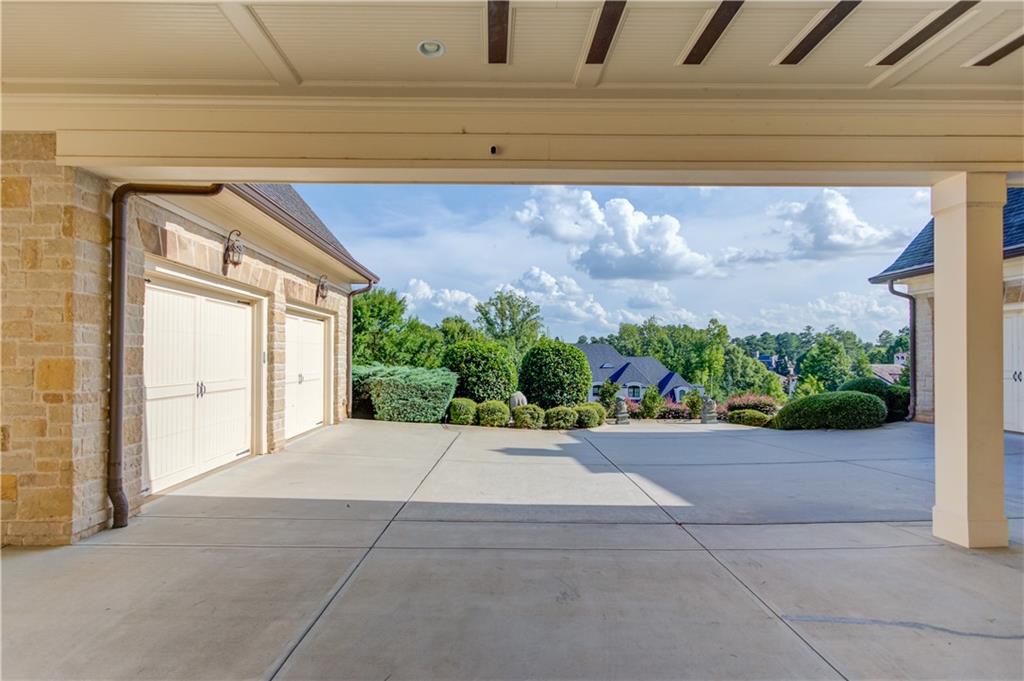 5004 Gunnison Trace Suwanee, GA 30024 - Photo 10 of 108