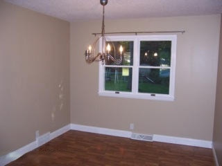 1323 Robin Road Muskegon, MI 49445 - Photo 4 of 16 4