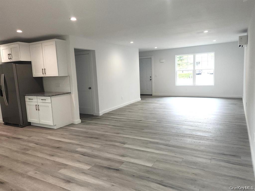 510 Neighborhood Road Shirley, NY 11967 - Photo 7 of 18 Large Family Room