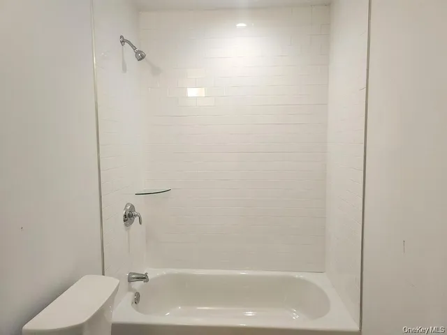 $499,999 | 510 Neighborhood Road, Shirley, NY 11967