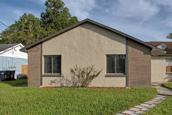 $1,700 | 6003 Oleander Drive, Orlando, FL 32807