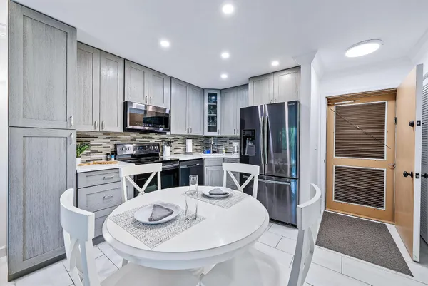 $2,700 | 2400 South Ocean Drive, Unit 621, Hutchinson Island, FL 34949