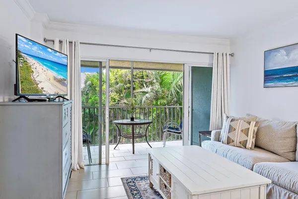 $2,700 | 2400 South Ocean Drive, Unit 621, Hutchinson Island, FL 34949