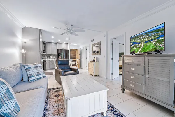 $2,700 | 2400 South Ocean Drive, Unit 621, Hutchinson Island, FL 34949