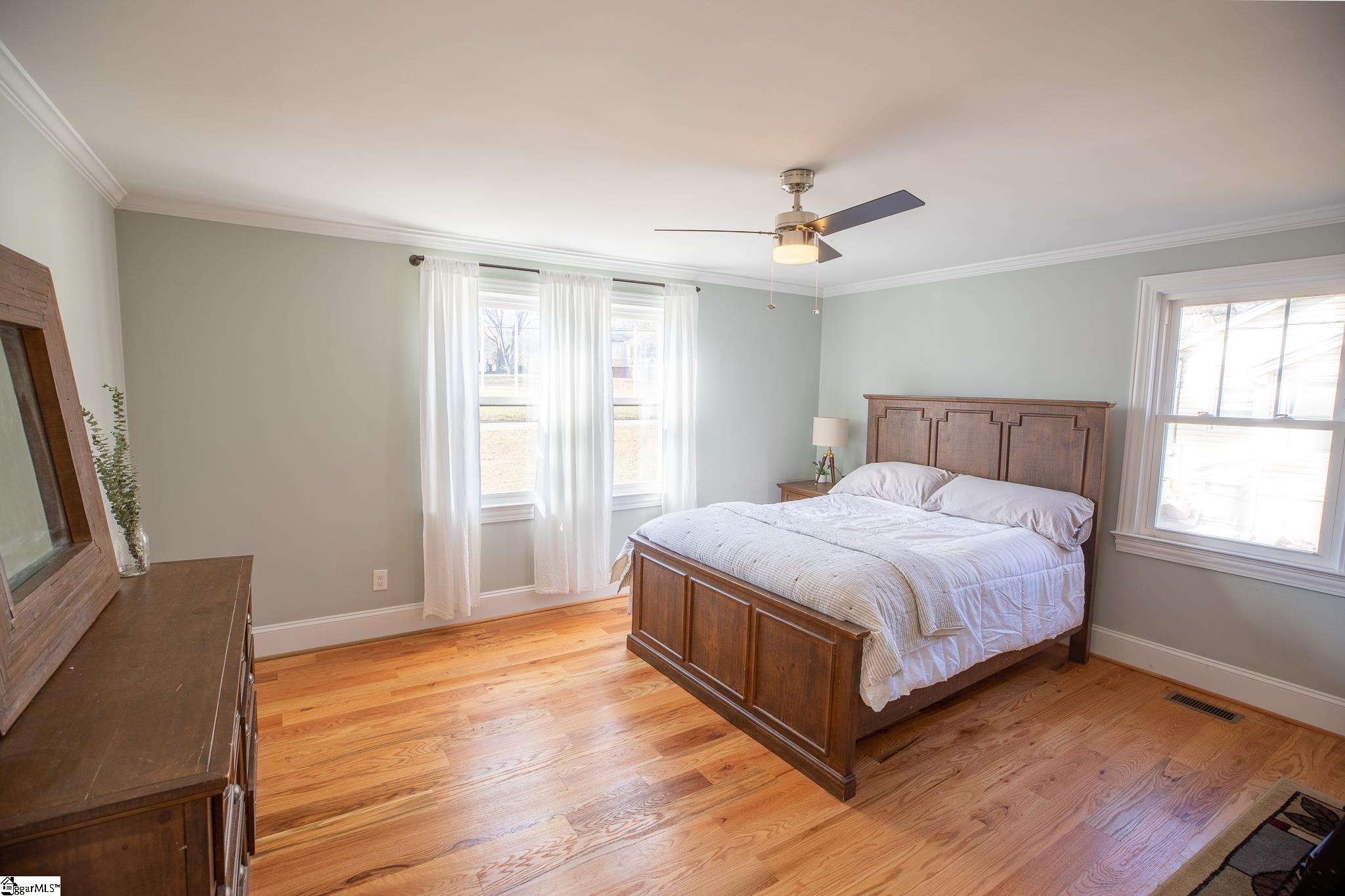 300 Tryon Street Greer, SC 29651 - Photo 11 of 24 Gallery Image 11