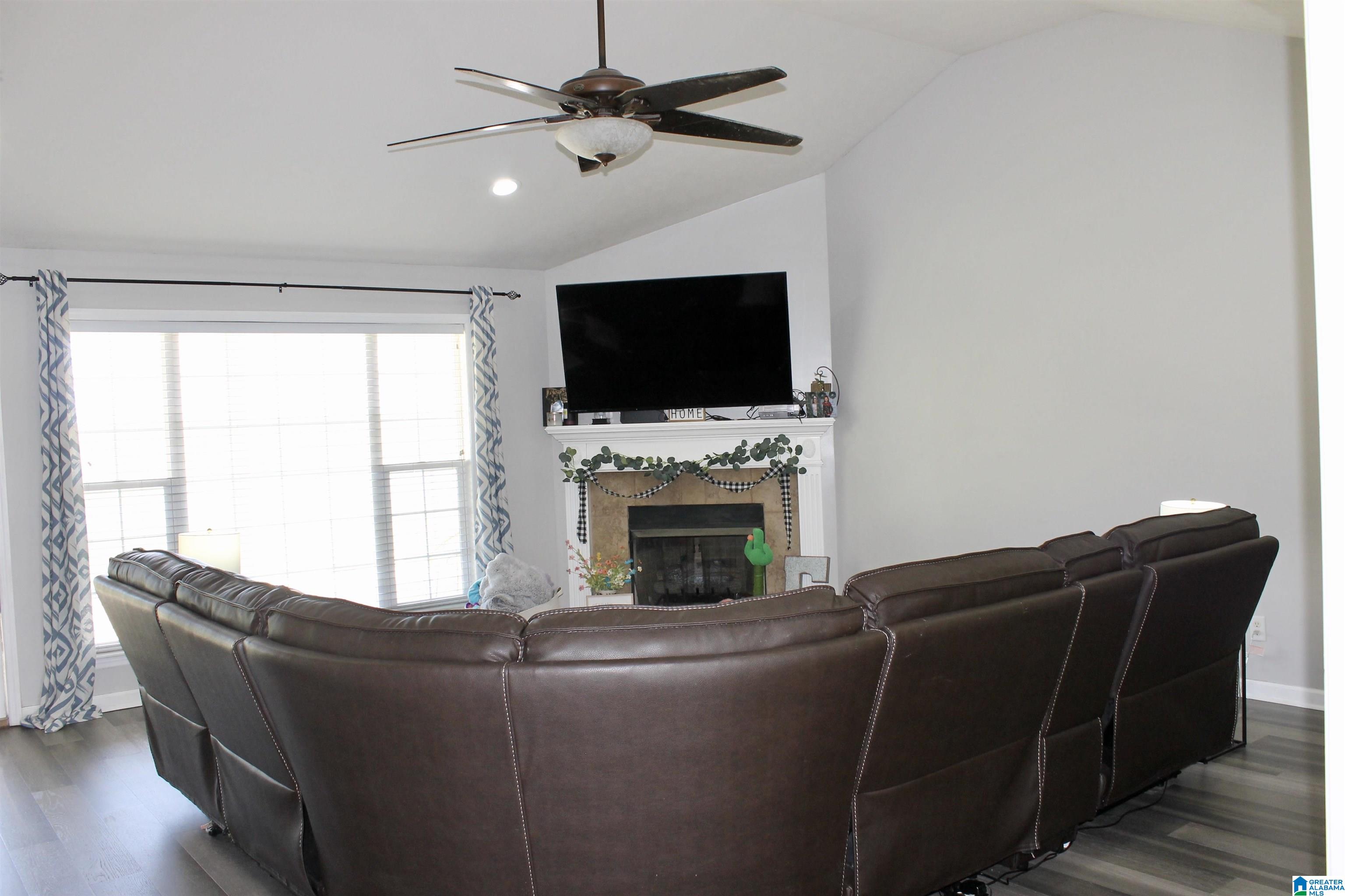 235 Lake Road Steele, AL 35987 - Photo 7 of 23