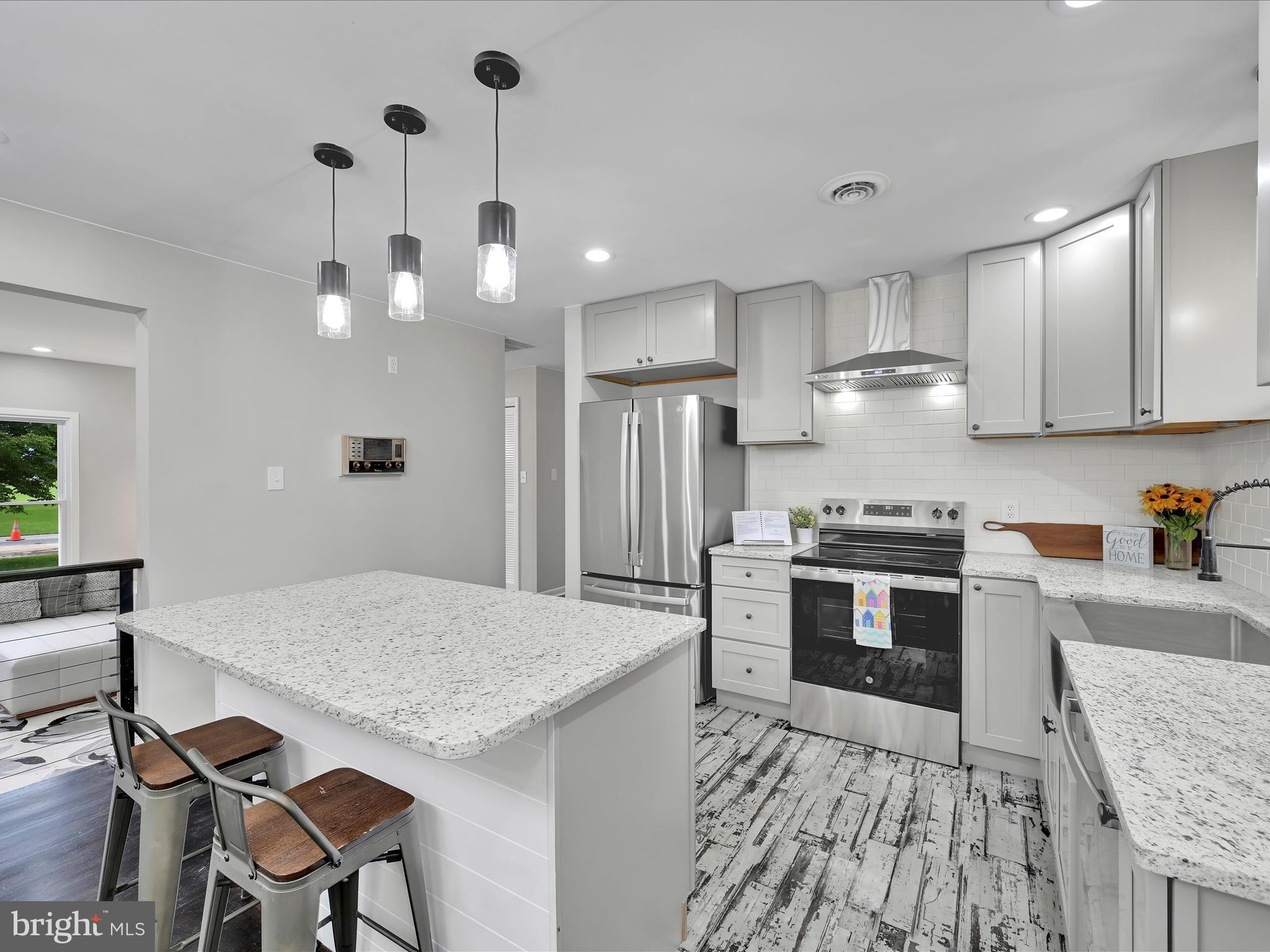 424 East Evergreen Road Lebanon, PA 17042 - Photo 8 of 29 Kitchen